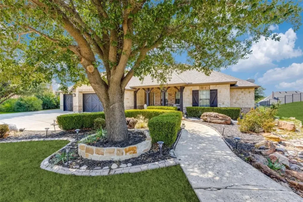 Front Yard Landscaping Ideas with Rocks Around Trees